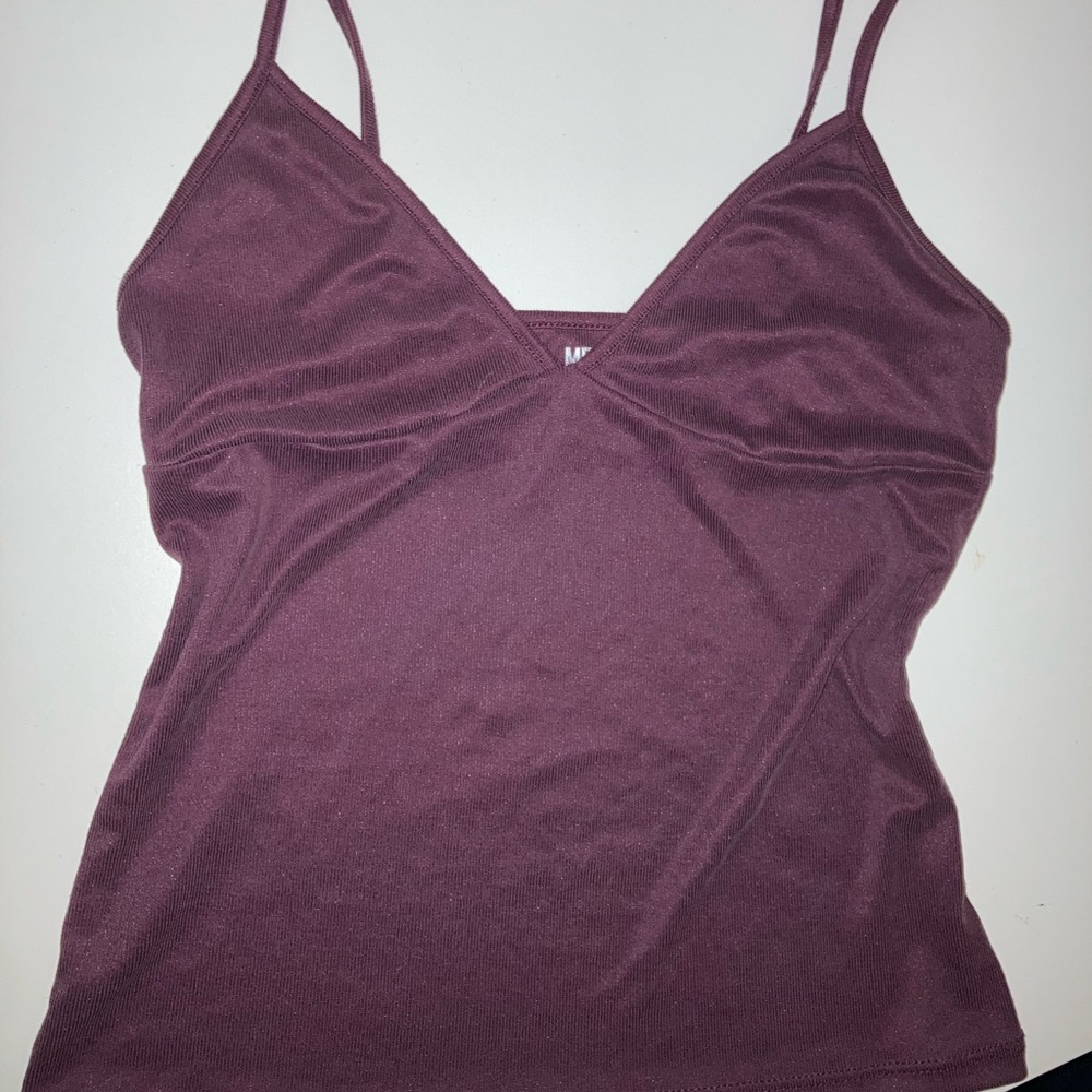 Maroon crop tank top